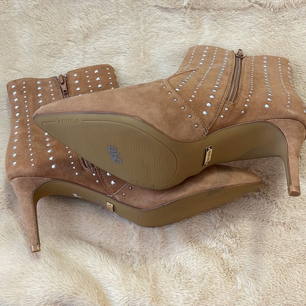 Suede booties - Picture 2 of 3